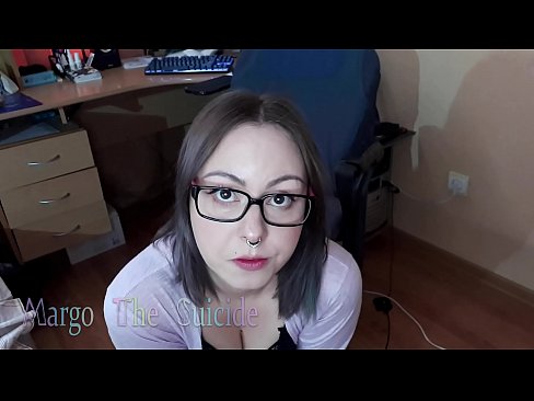 ❤️ Kynþokkafull stelpa með gleraugu sýgur dildó djúpt á myndavélinni ️❌ Klámmyndband hjá okkur is.osagoassist.ru ☑