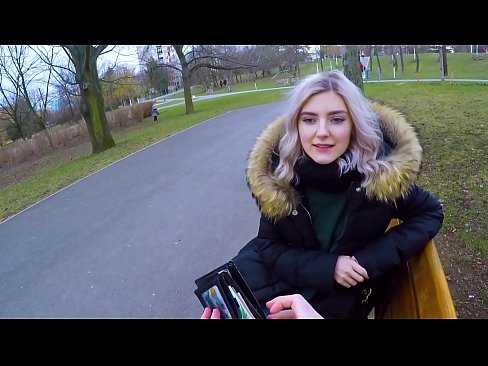 ❤️ Gleypir heitt ásamt ókunnugra fyrir peninga - blástur í garðinum eftir Evu Elfie ️❌ Klámmyndband hjá okkur is.osagoassist.ru ☑
